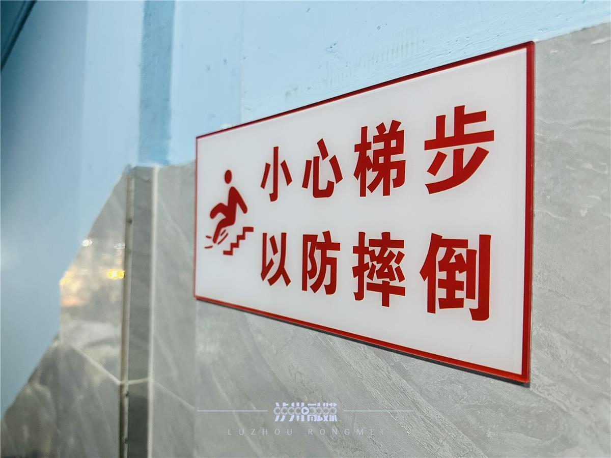 彩神vll“颜值”提升 石马沟农贸市场升级改造主体工程完成(图2)